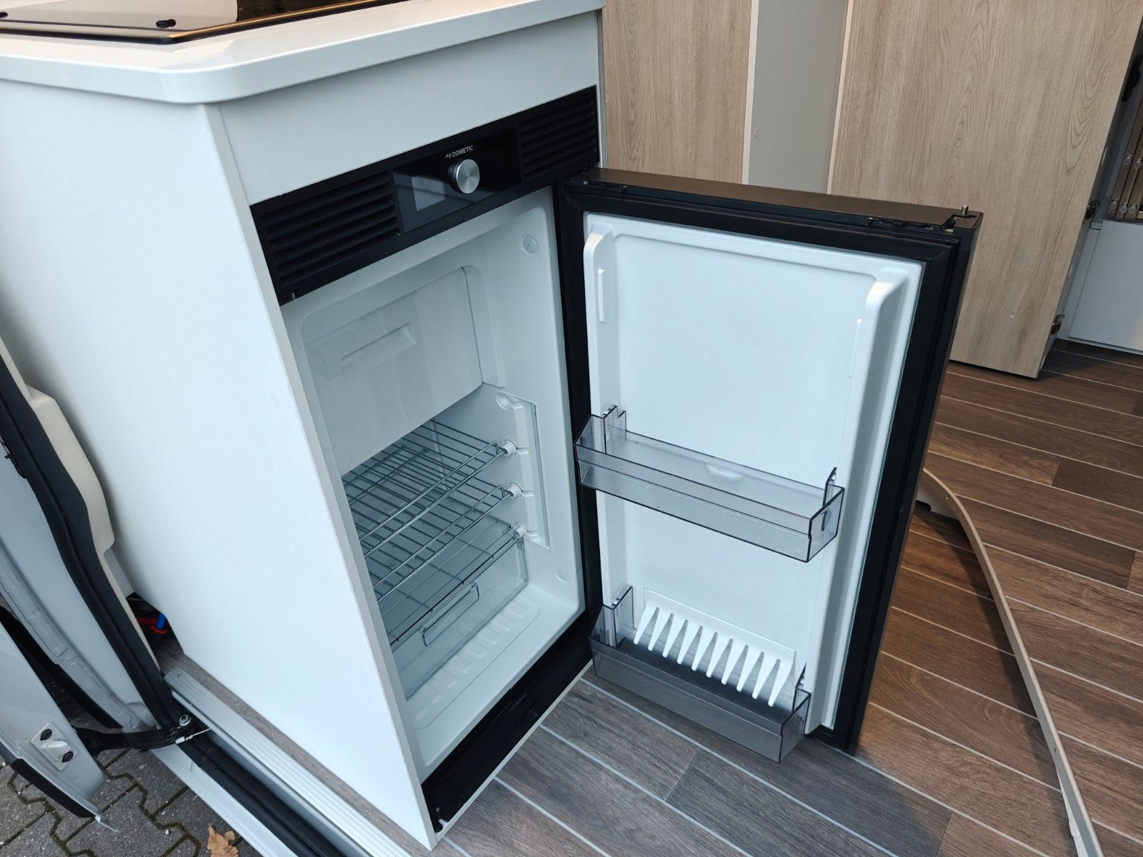 Fahrzeugabbildung Roller Team Livingstone Next 540 - SAT, TV, Solar, Kamera -