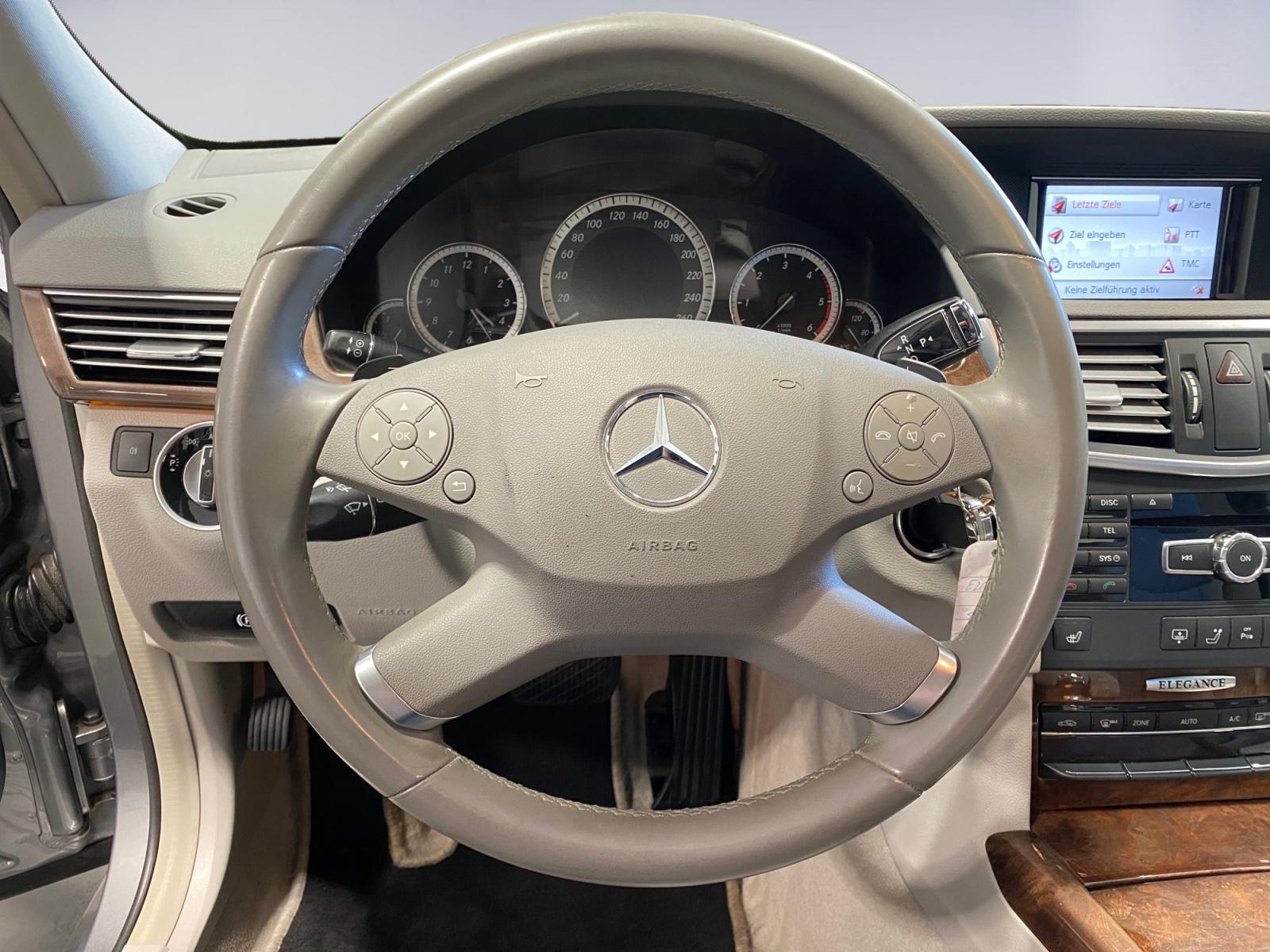 Mercedes-Benz E200 CDI Lim. BlueEfficiency, NAVI, PDC, BIXENON