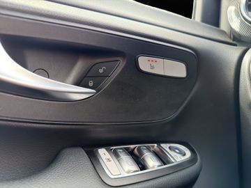 Mercedes V 250 - 10