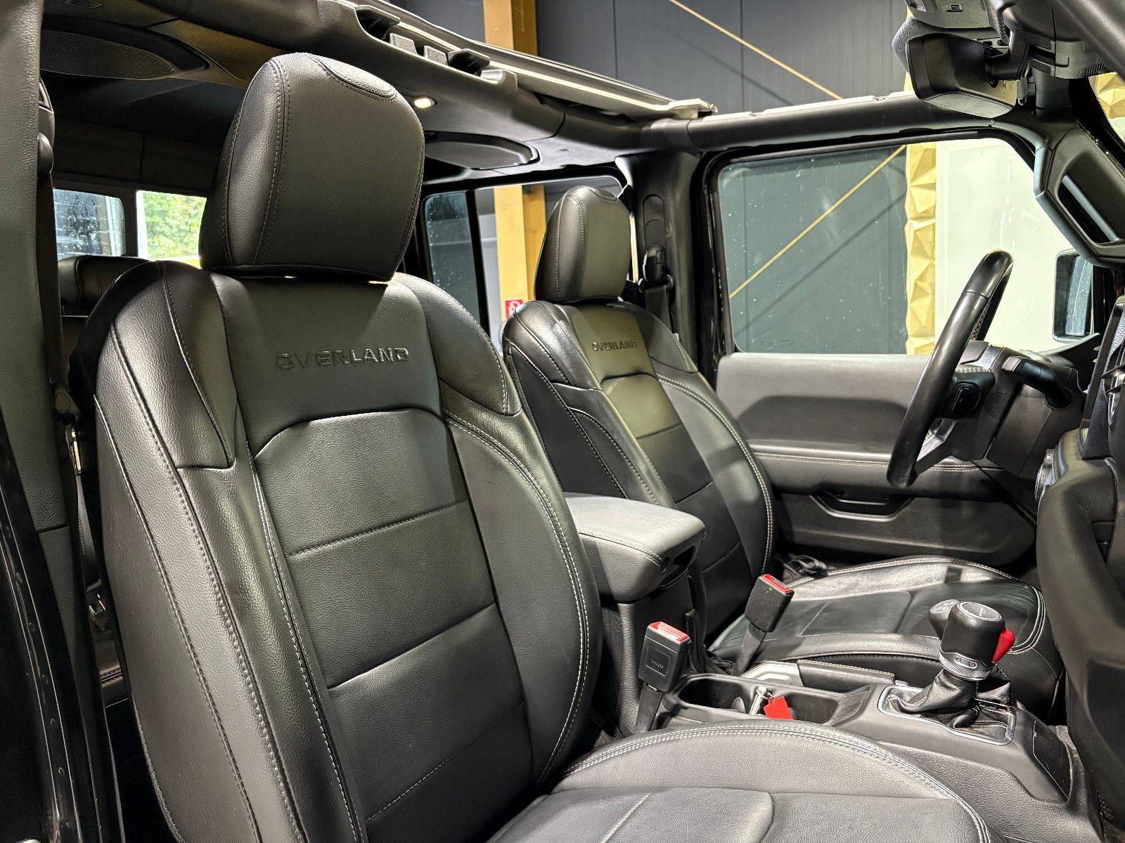 Fahrzeugabbildung Jeep Gladiator Overland 4WD/KAMERA/NAVI/4X4/PANO
