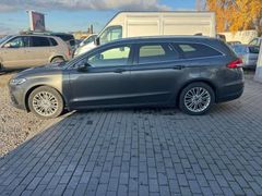Fahrzeugabbildung Ford Mondeo Hybrid Titanium LED Spur Automatik Kamera