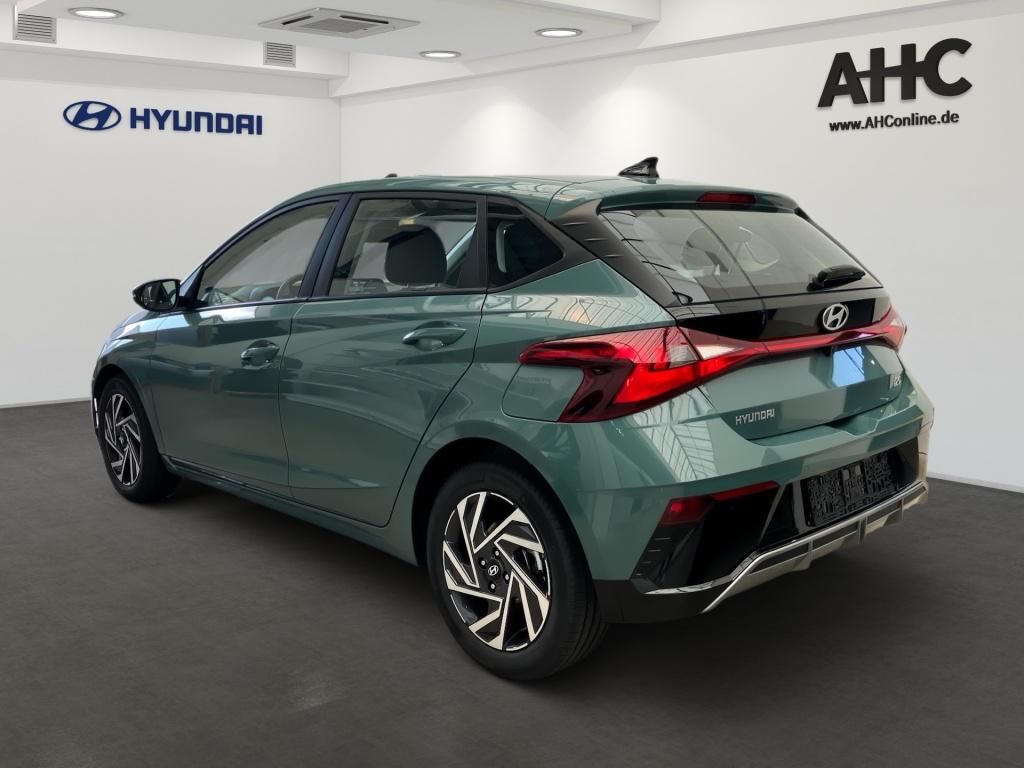 Fahrzeugabbildung Hyundai i20 1.0 T-GDI 6-MT Trend Navi PDC KAM SHZ SpurH