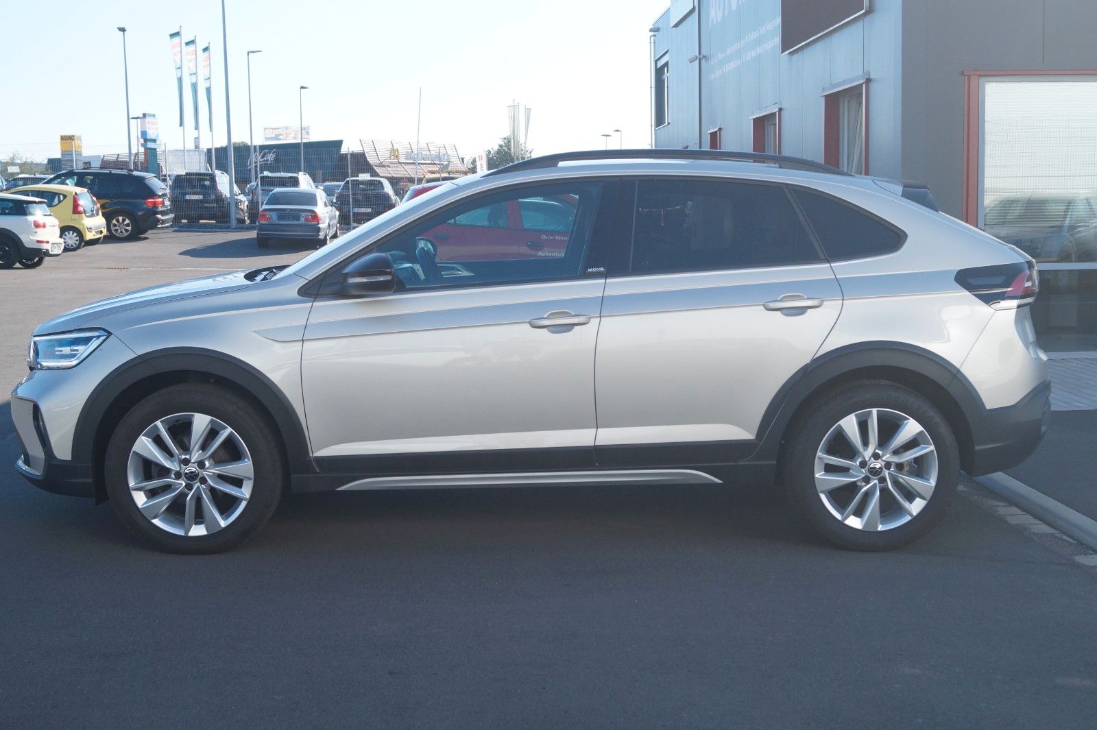 Fahrzeugabbildung Volkswagen Taigo Move 1.0 TSI 7-Gang DSG *TÜV neu