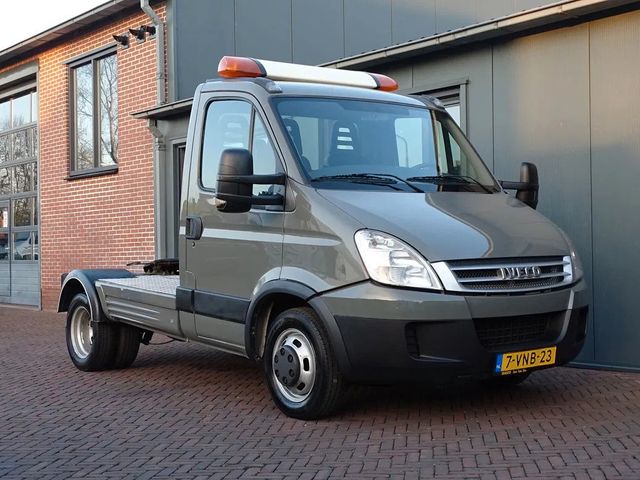 Iveco Daily 35C18 BE TREKKER 3 ZITS EURO 5 12 TON