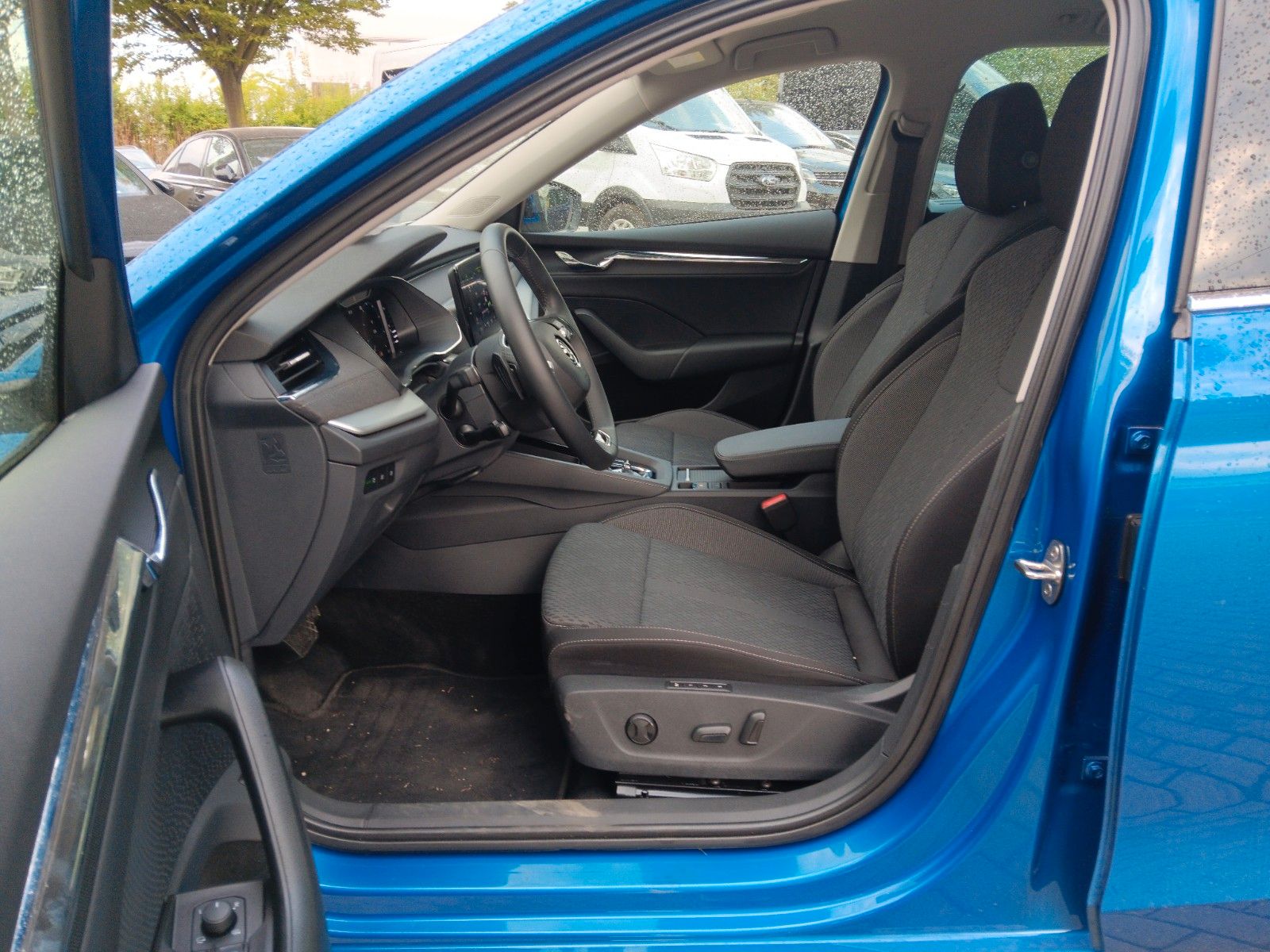 Skoda Octavia Combi Style Navi LED Klima SHZ Kamera foto 9
