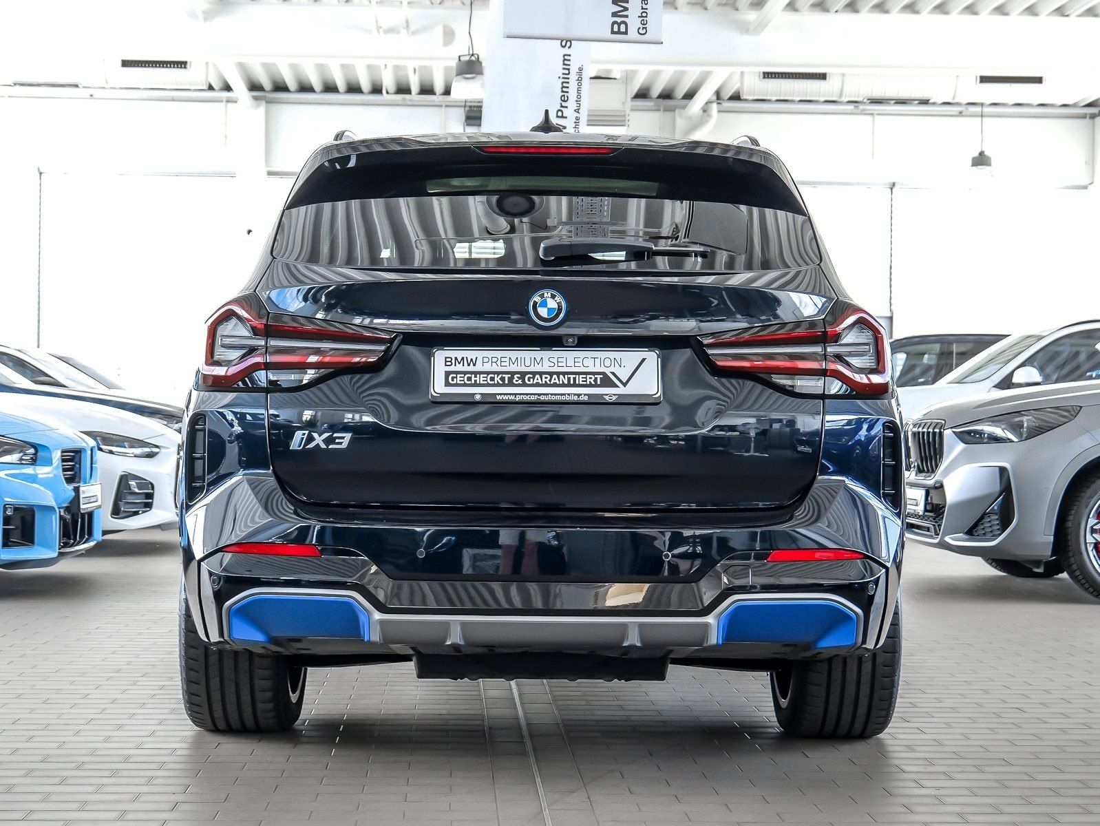 BMW iX3 - Bild 12