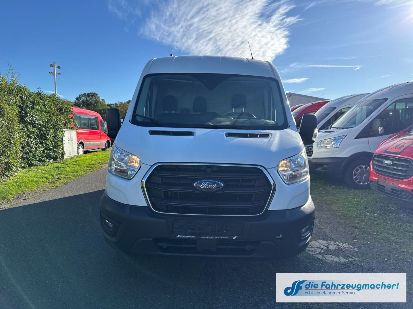 Fahrzeugabbildung Ford Transit Kasten 350 L3 Trend AHK DAB SHZ *EXPORT