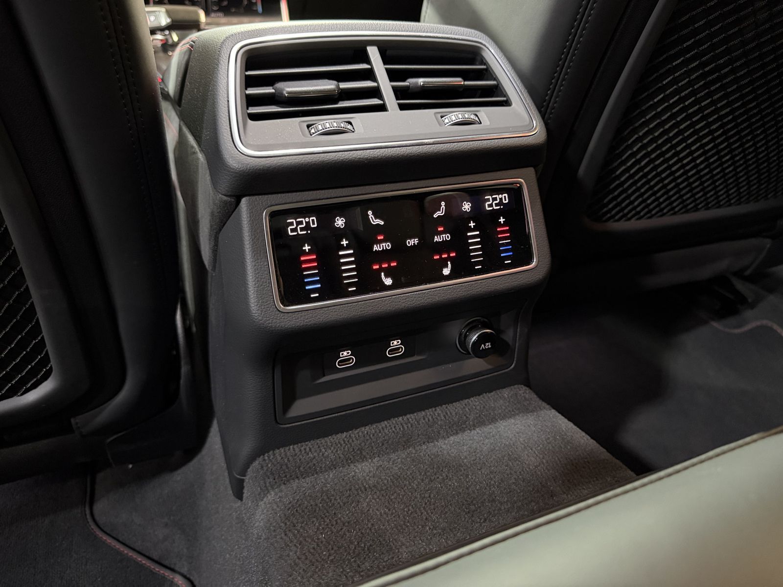 Audi RS6 4.0 TFSI quattro *RS-FAHRWERK+AGA*MATRIX*HUD foto 17
