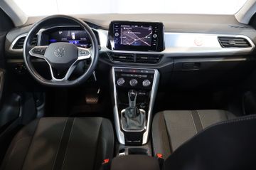 Volkswagen T-Roc 1.5 TSI Life AID+NAVI+LANE+LED+17"+AHK