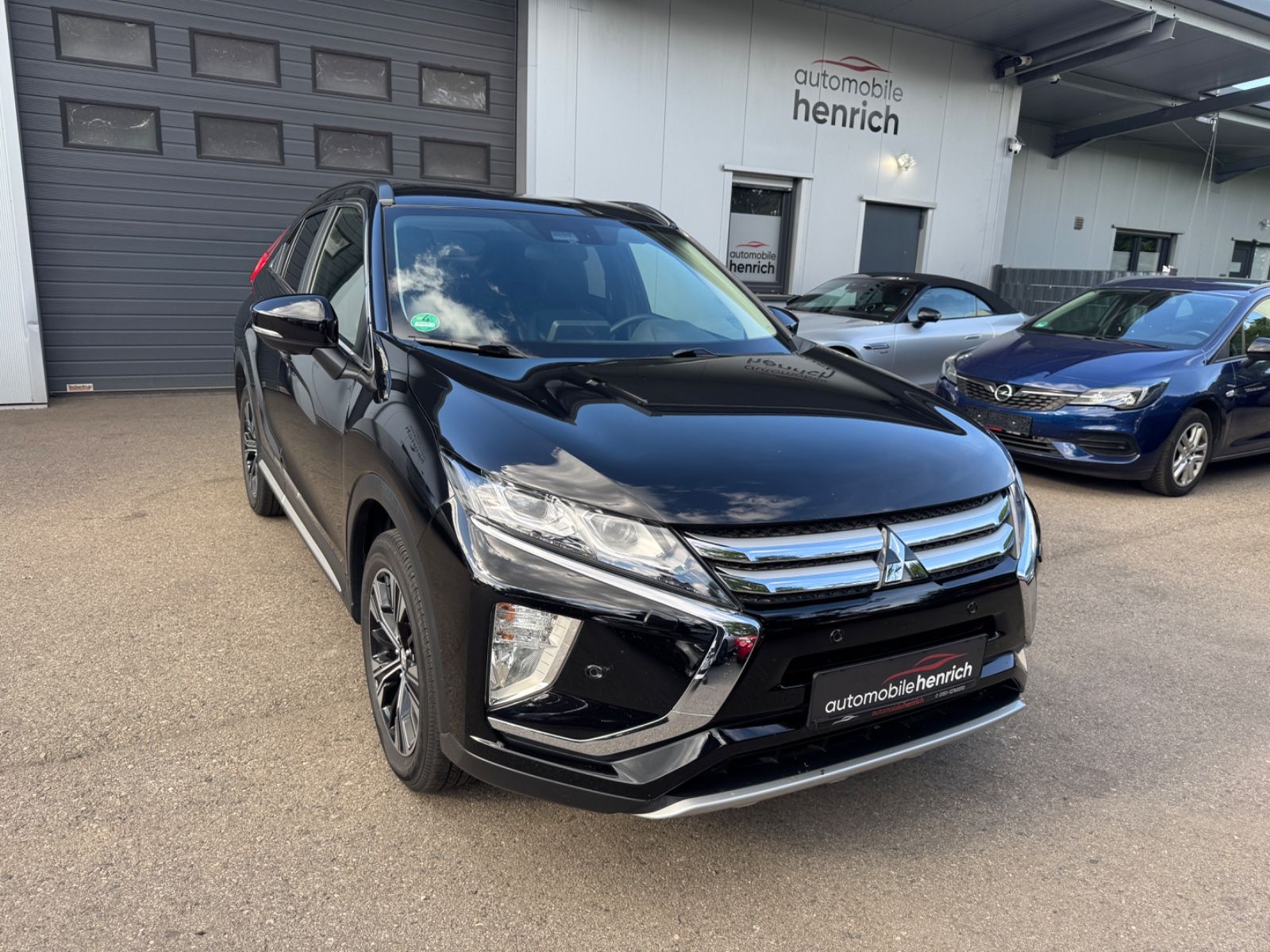 MITSUBISHI Eclipse Cross