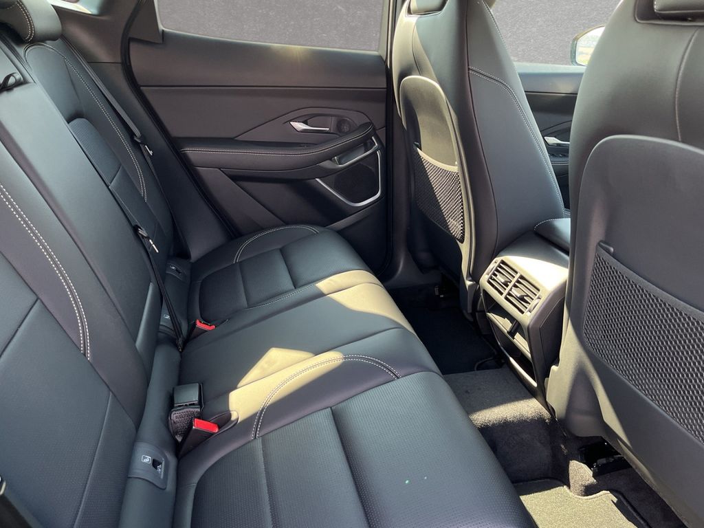 Jaguar E-Pace D200 R-Dynamic SE