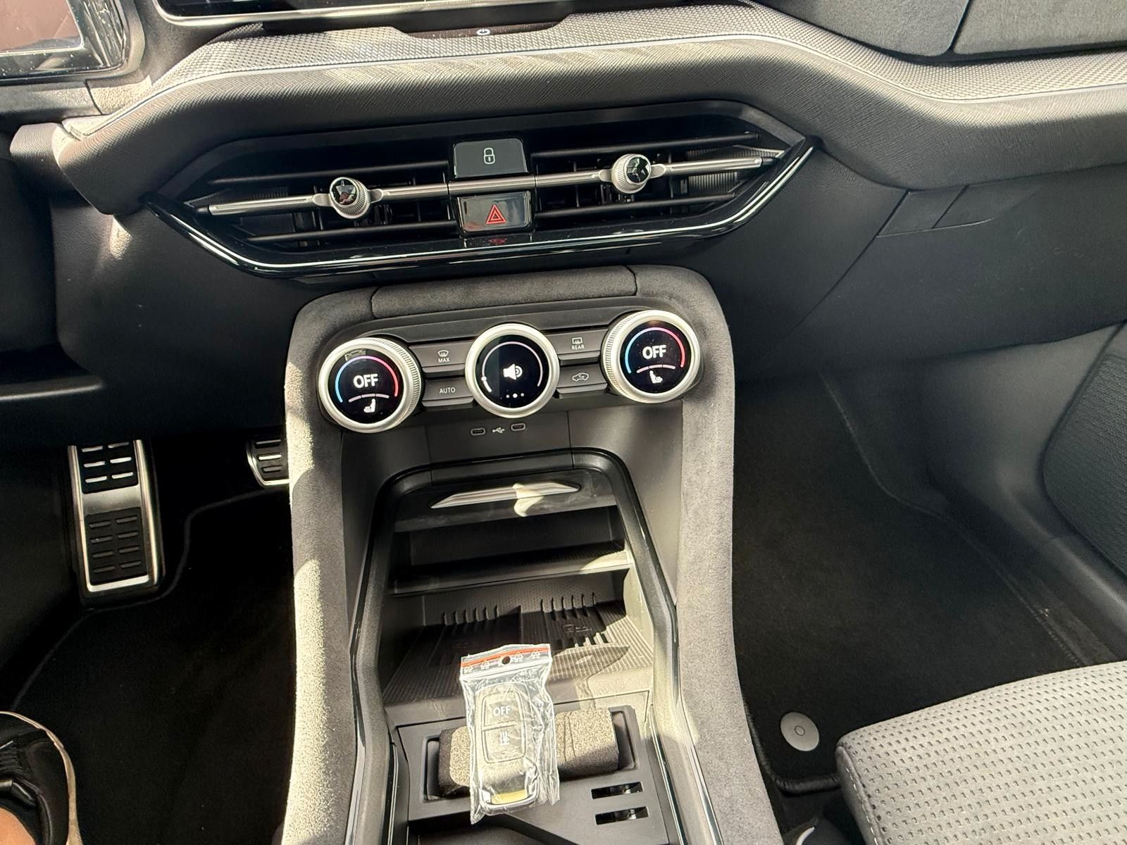 Fahrzeugabbildung SKODA Kodiaq  4x4 Sportline LED NAVI