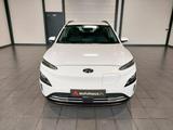 Hyundai Kona Select Elektro ACC|CarPlay|Kamera|Sitzhzg - Cars in Leverkusen