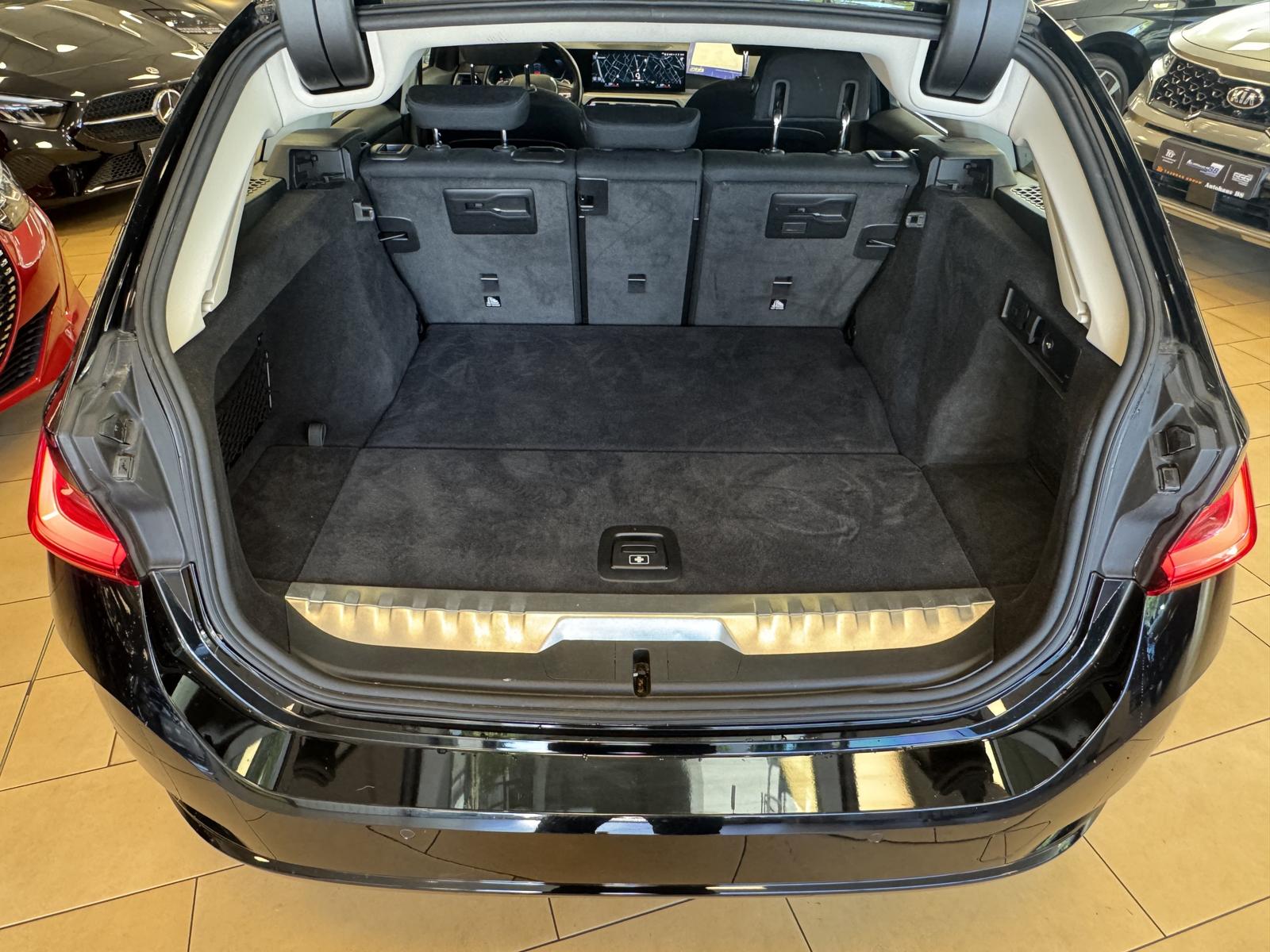 BMW 330 Plug-In*AHK*Live Cockpit Plus*Tempo*SHZ*Navi, миниатюра 7
