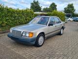 Mercedes-Benz E 300, gepflegt, alufelgen,schiebedach,w124,H- - Mercedes-Benz E-Class: Alufelgen