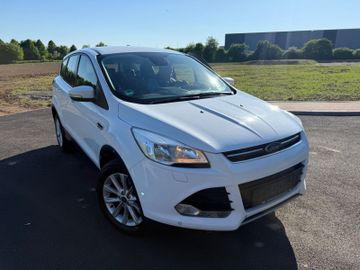 Ford Kuga - 3