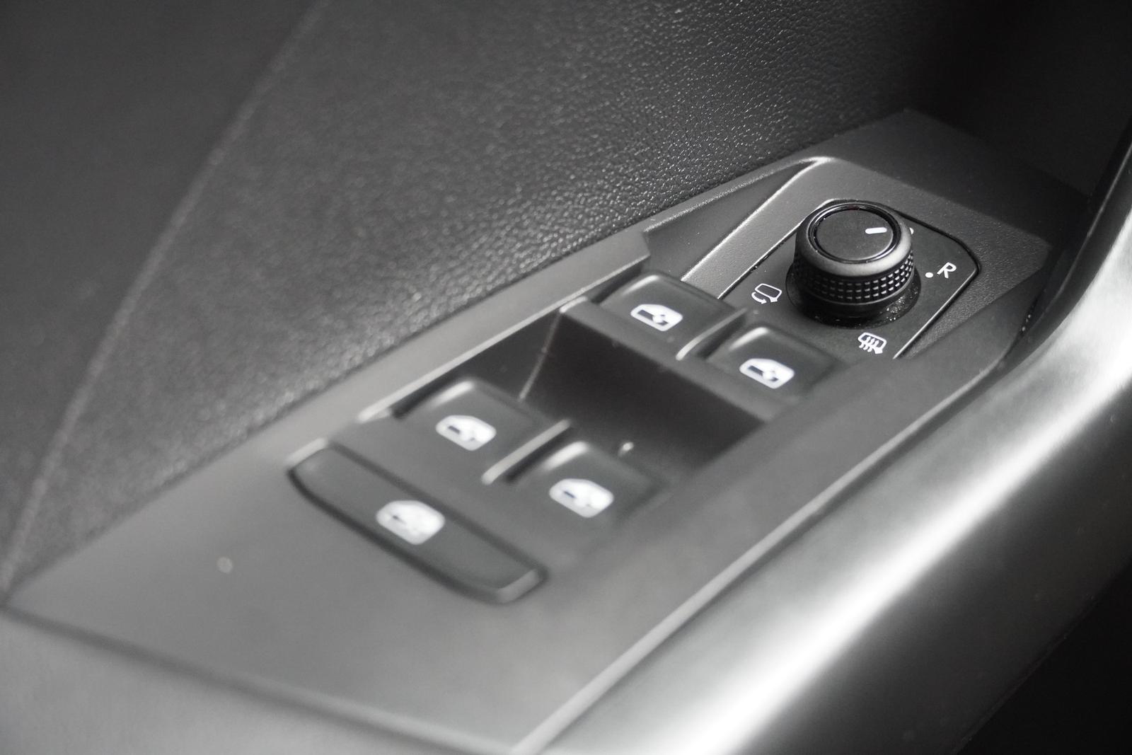 Volkswagen T-Cross 1.0 TSI DSG LED ACC Kamera, миниатюра 20