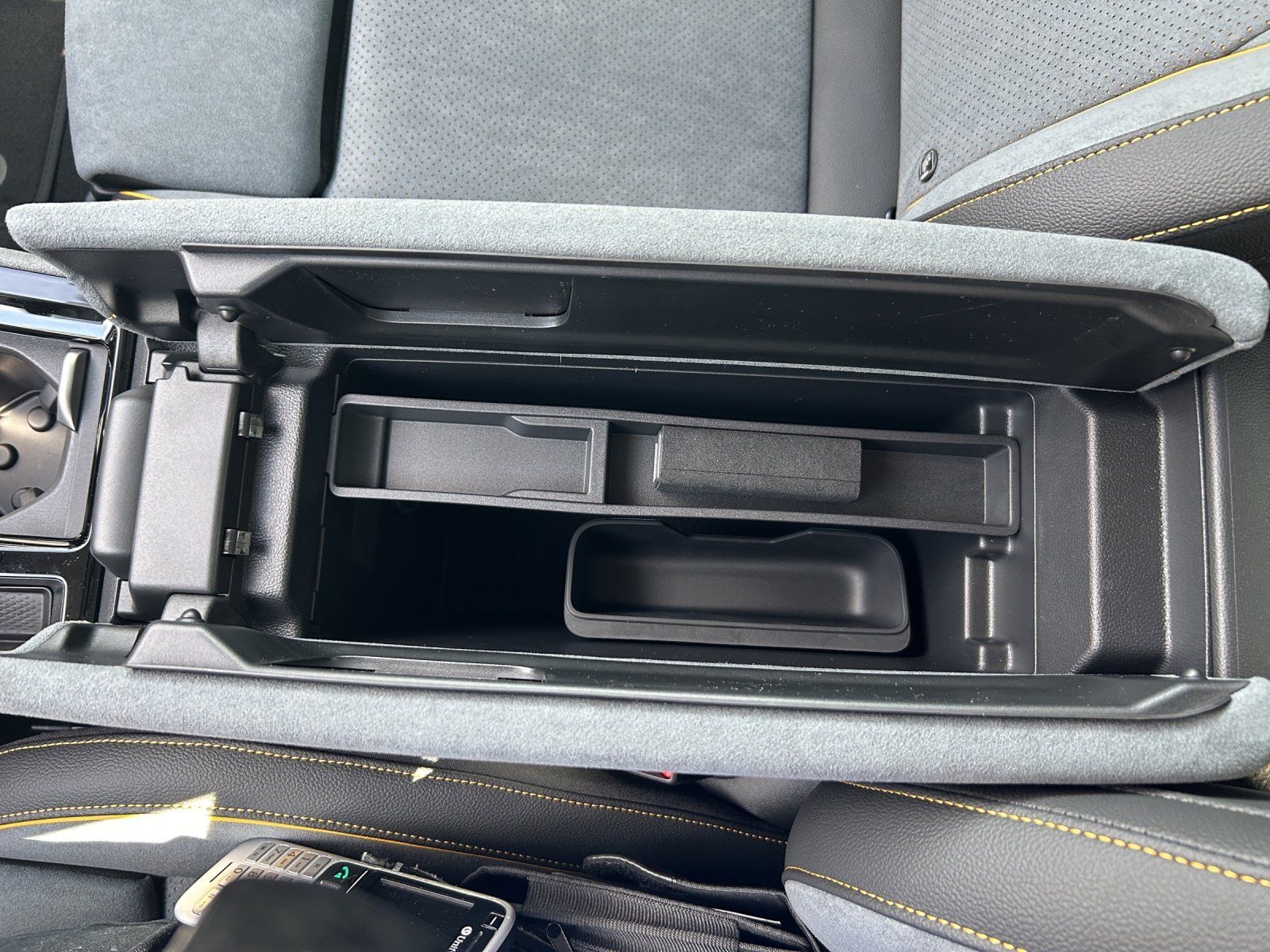 Fahrzeugabbildung SKODA Superb Selection 2,0 TDI 110 kW DSG
