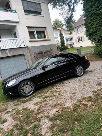 Mercedes-Benz Mercedes e 300