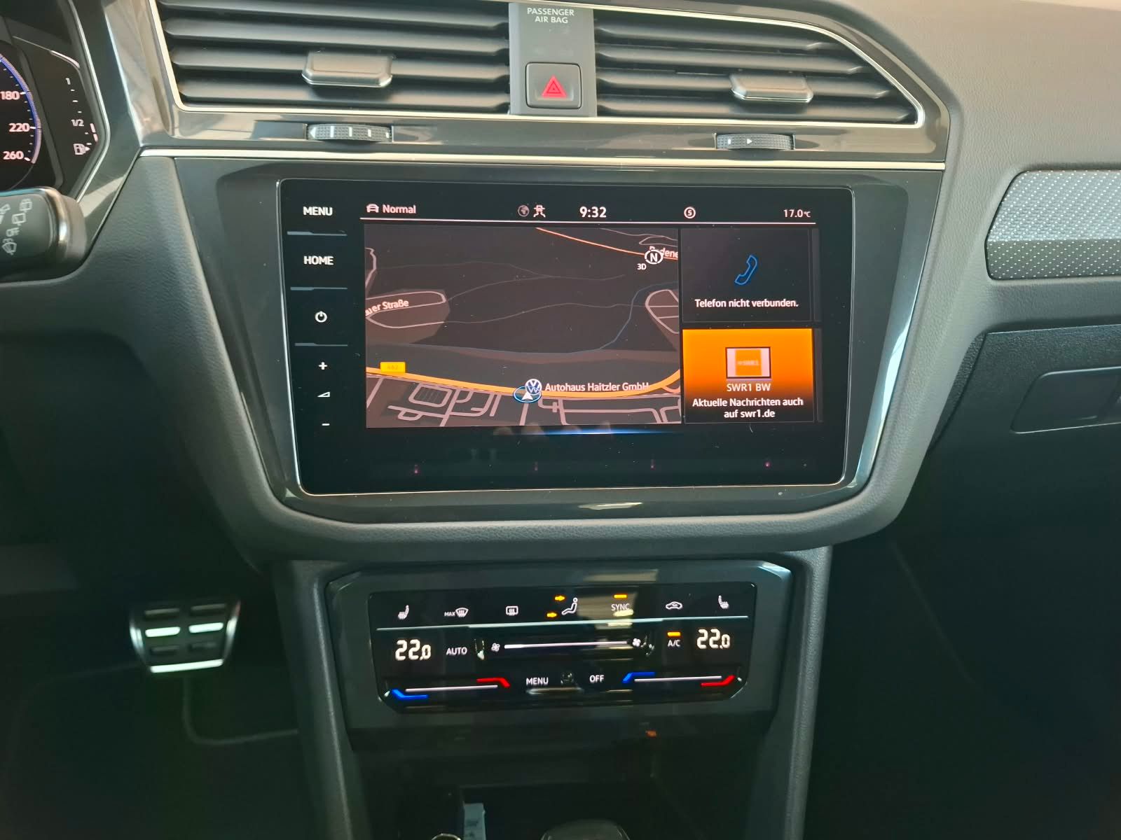 Fahrzeugabbildung Volkswagen Tiguan R-Line 2,0 TSI DSG 4Motion + IQ.Light LED