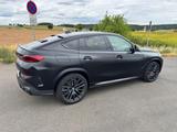 BMW X6 M50i xDrive M-Sport Edition Black Vermilion - BMW X6 M50 aus 2022
