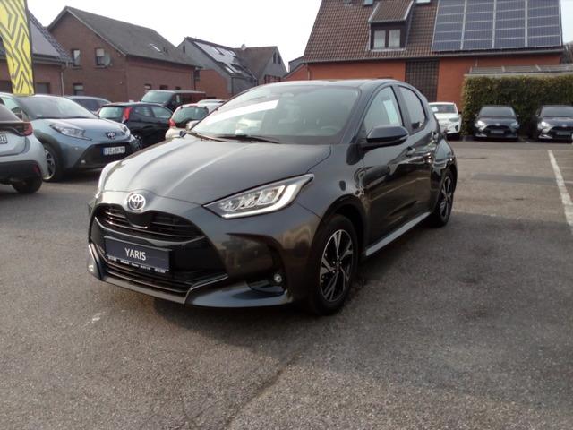 Toyota Yaris 1.5 Hybrid Teamplayer Safety u. Comfort-Pa