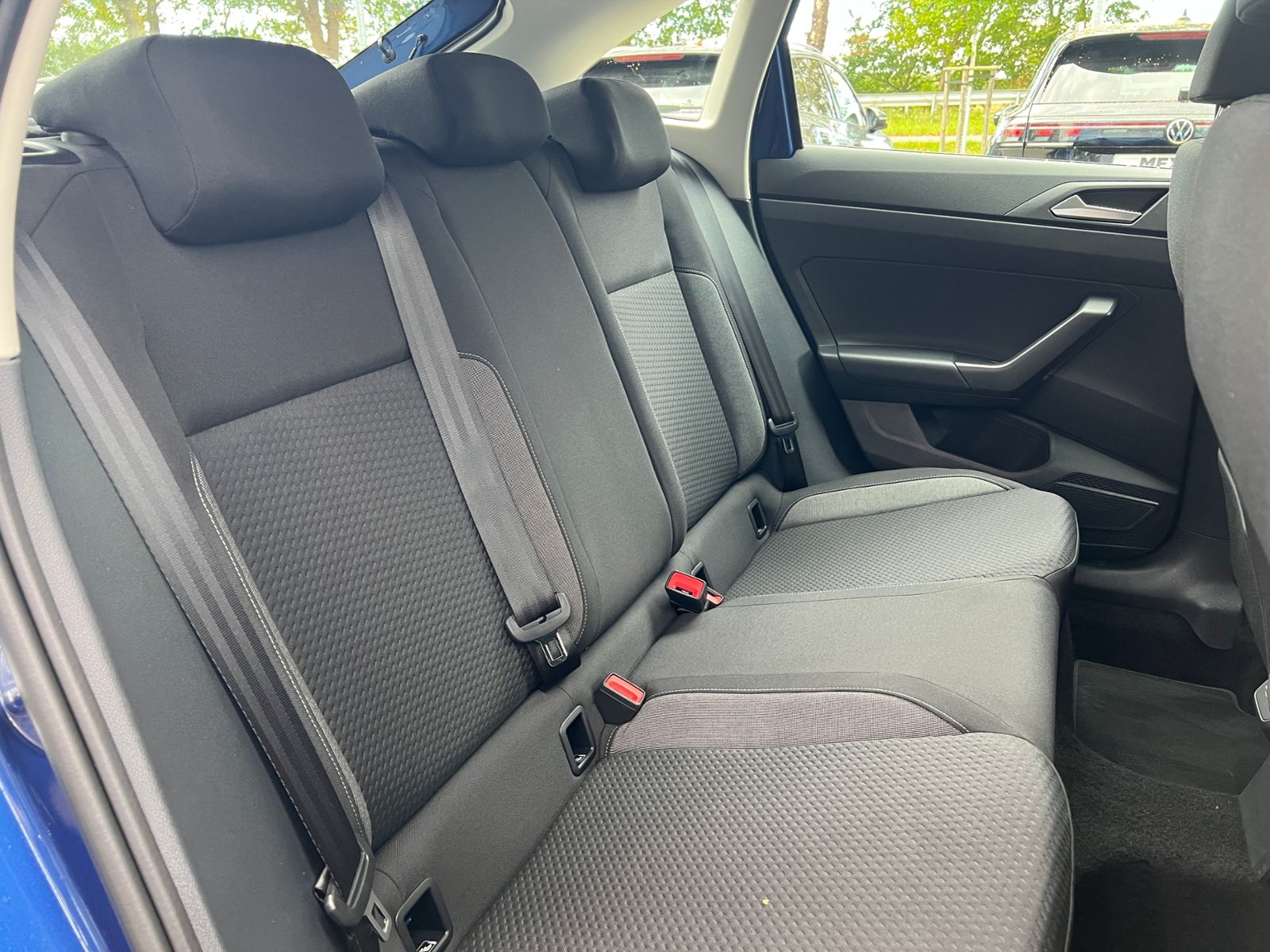 Fahrzeugabbildung Volkswagen Taigo Life 1.0 TSI *LED, Pano, Navi, Kamera, 16'