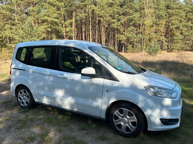 Ford Tourneo courier