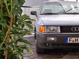 Audi 80 - Audi 80 in Frankfurt (Main)