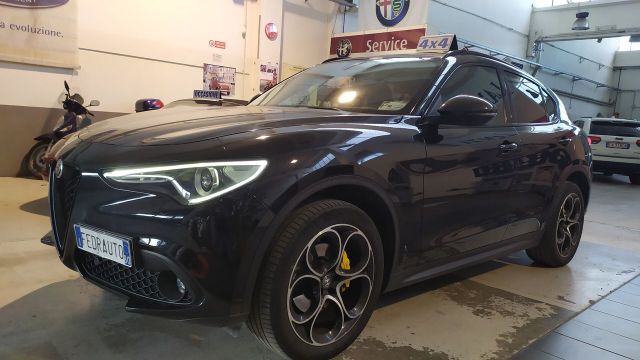 Alfa Romeo Stelvio 2.2 Turbodiesel 210 CV AT8 Q4