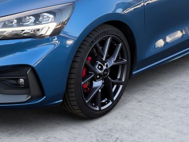Fahrzeugabbildung Ford Focus Lim. ST Winter+Designpaket2,AHK
