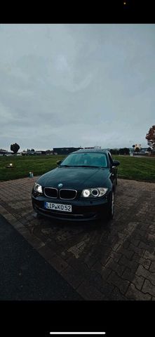 BMW 118D E87