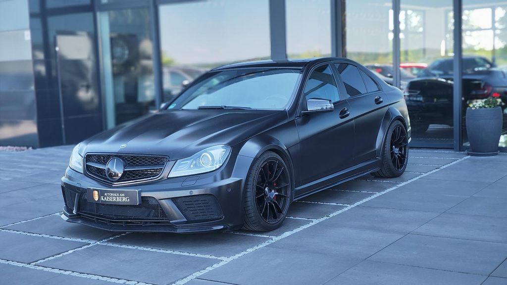 Mercedes-Benz C 63 AMG