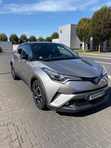 Toyota C-HR 1.8-l-VVTi Hybrid Style Selection Style... - Toyota C-HR in Nürnberg