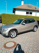 BMW X1 sDrive20i - - BMW X1: Beige