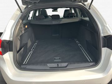 Fotografie des Peugeot 308 SW GT-LineSitzh M+S AHK PANO Massagesitze