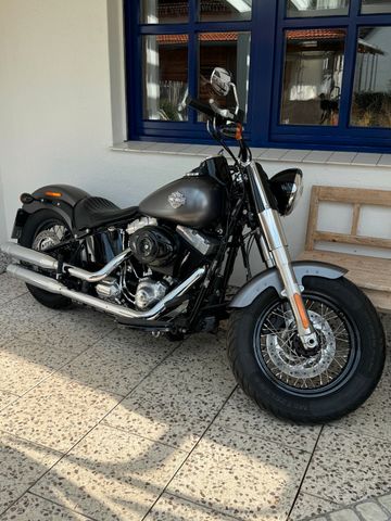 Harley-Davidson Softail Slim