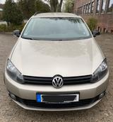 Volkswagen Golf 1.2 TSI Trendline Variant Trendline - Volkswagen mit Benzin-Antrieb: Beige, Kombi