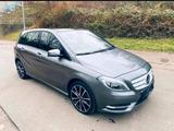 Mercedes-Benz Mercedes B 200 - Mercedes-Benz B 200 Gebrauchtwagen in Mannheim