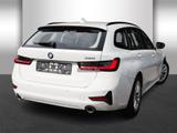 BMW 318i Touring Advantage Auto Aut. Klimaaut. PDC - gebrauchte BMW 318 aus dem Jahr 2022
