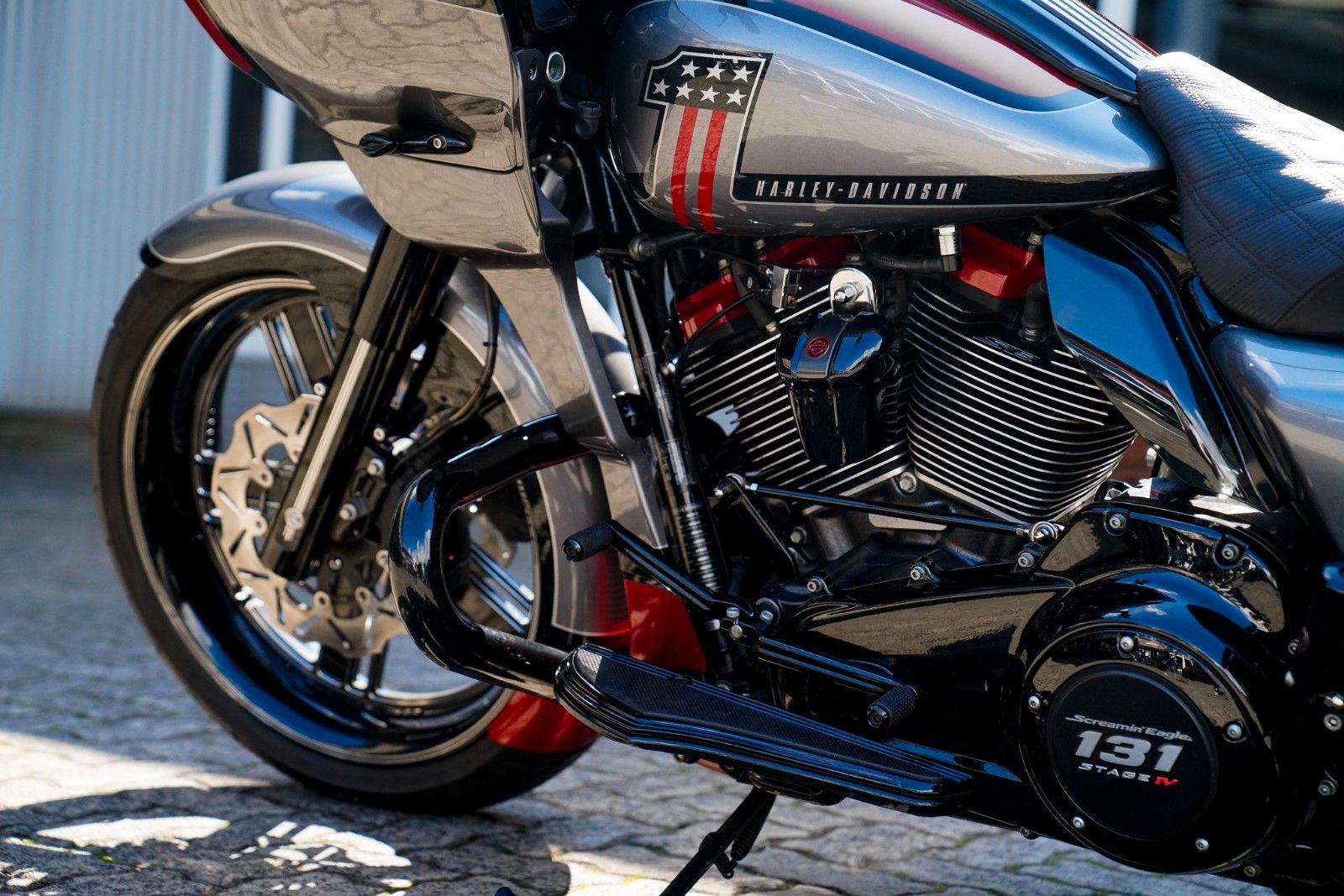 Fahrzeugabbildung Harley-Davidson CVO ROAD GLIDE FLTRXSE - 131cui-Kodlin Fat Tire