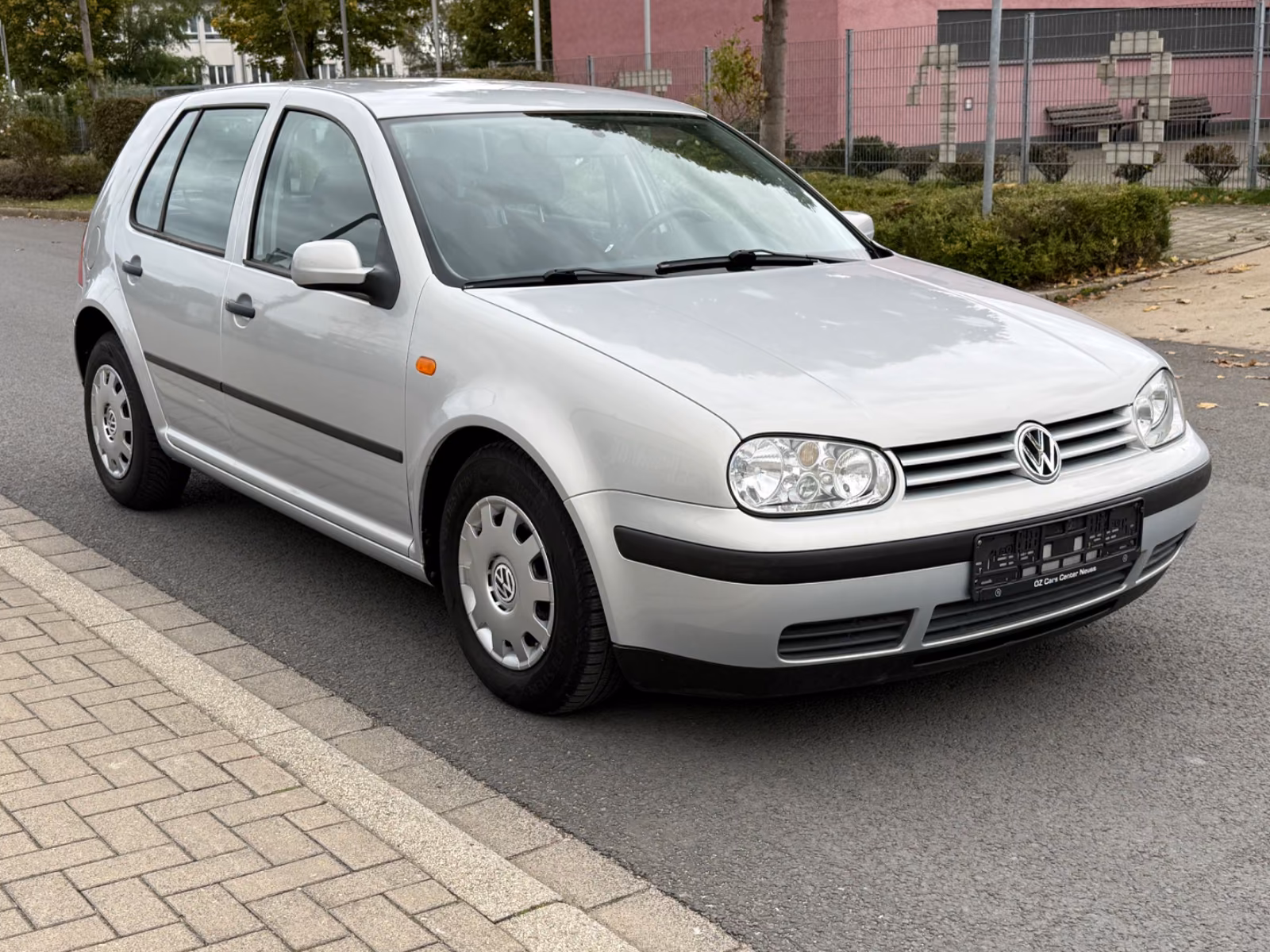 Volkswagen Golf 4 1.6 Automatik*Comfortline*TÜV/AU 10/2028
