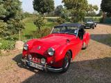 Triumph Andere