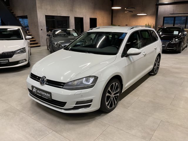 Volkswagen Golf VII Var. 2.0TDI Highline Navi Standh. Xenon