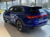 Volkswagen Touareg R-Line 3.0 TDI #LUFT #AHK #LEDER - Volkswagen Touareg: 3.0