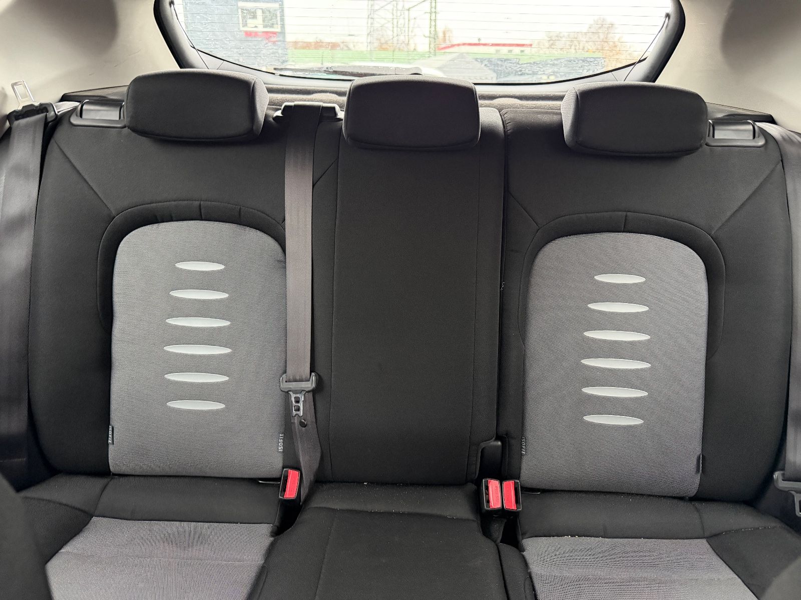 Fahrzeugabbildung Kia cee'd NAVI*KLIMA*PDC*SHZ*BT*1.HAND