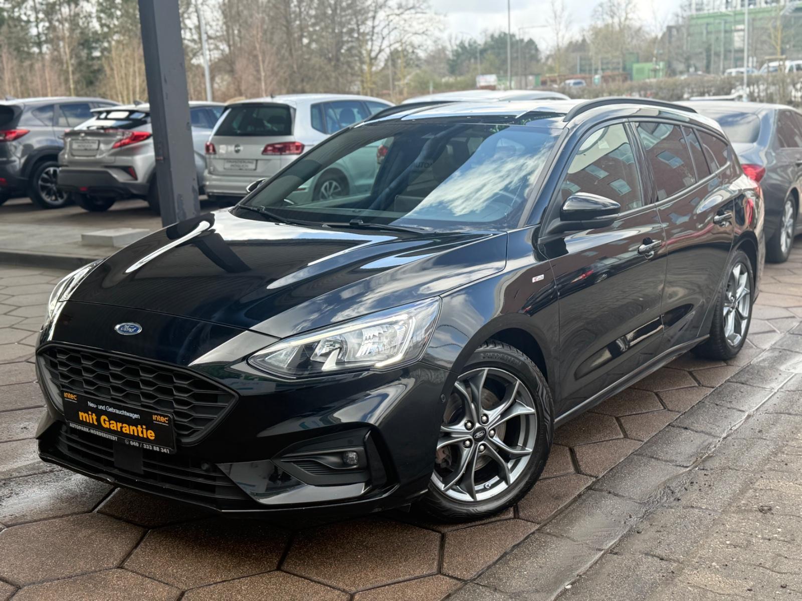 Ford Focus Turnier ST-Line / CarPlay / Anhängerkuppl.