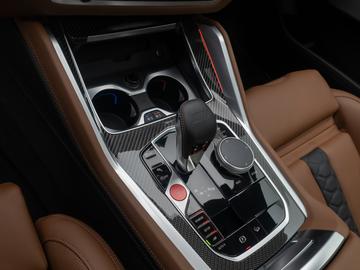 2025 BMW X5 M — миниатюра 22