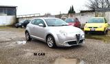 Alfa Romeo MiTo 1.4 105 CV M.air S&S Distinctive - silberne Alfa Romeo MiTo