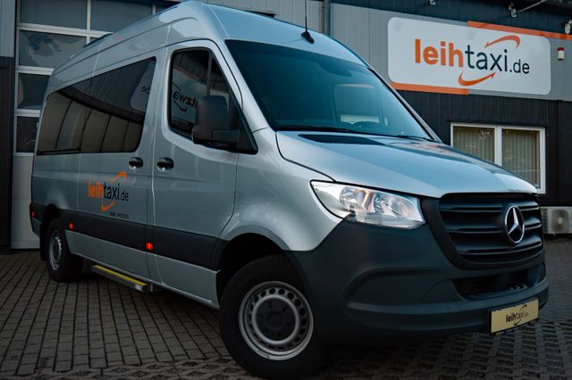 Sprinter 317 Navi Lift Liegend-Rollstuhl LMW BTW